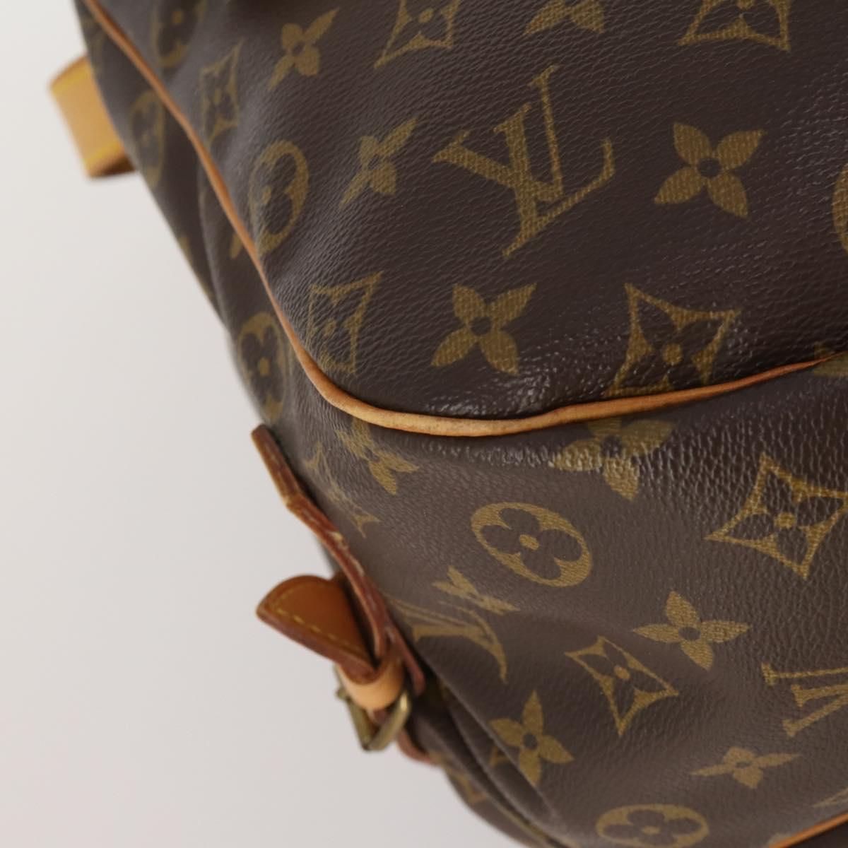 LOUIS VUITTON Monogram Saumur 35 Shoulder Bag M42254 LV Auth 189028A