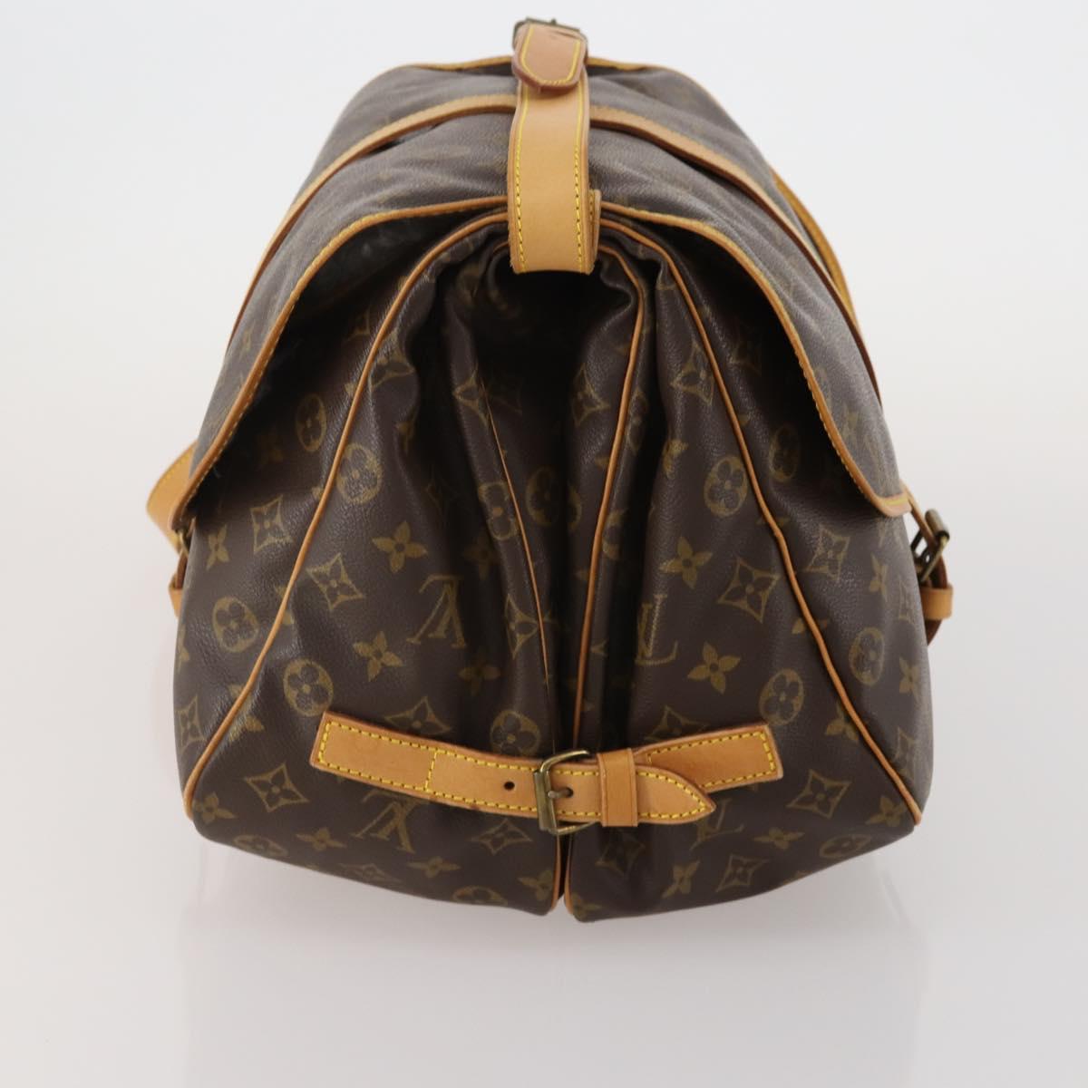 LOUIS VUITTON Monogram Saumur 35 Shoulder Bag M42254 LV Auth 189028A