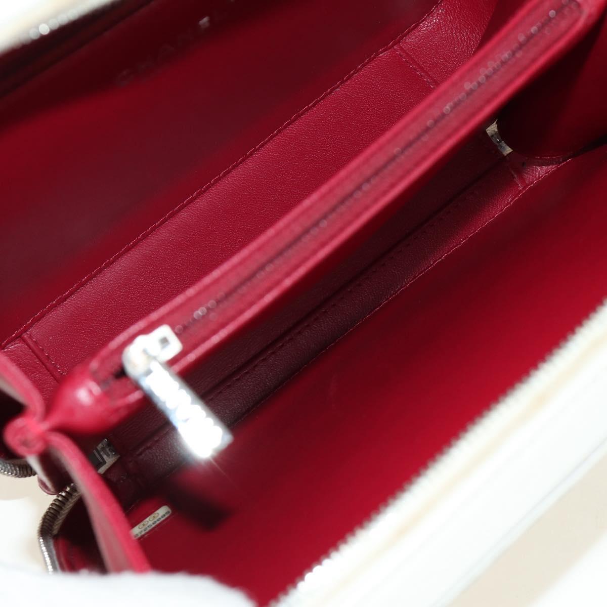 CHANEL CC Figley Matelasse Chain Bag Caviar Skin White Silver CC Auth 189075SM