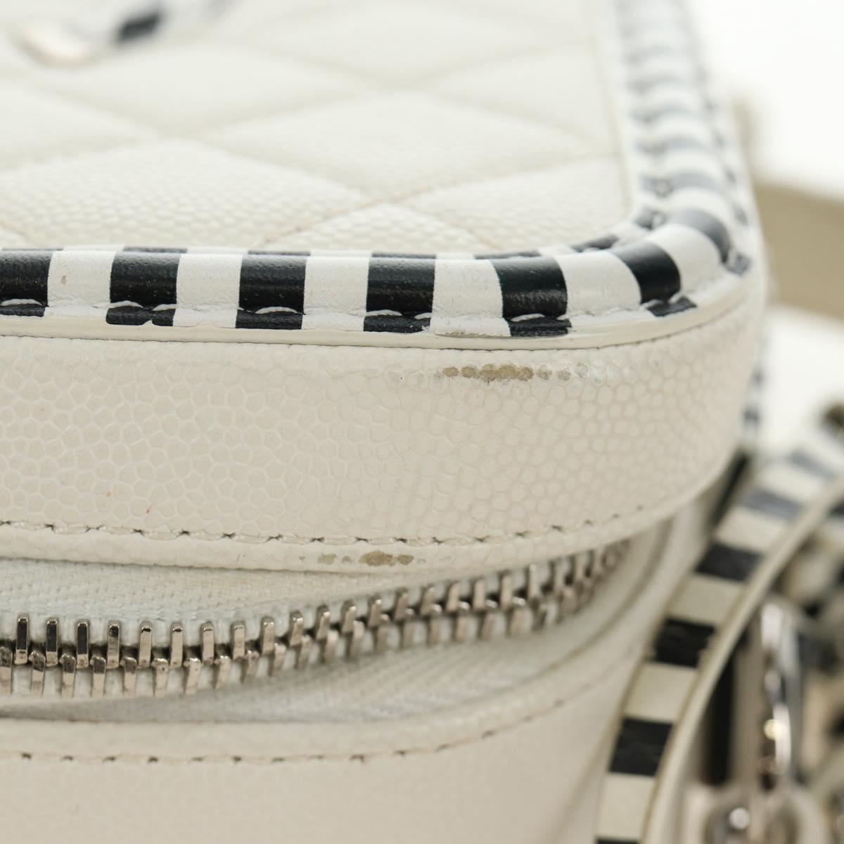CHANEL CC Figley Matelasse Chain Bag Caviar Skin White Silver CC Auth 189075SM
