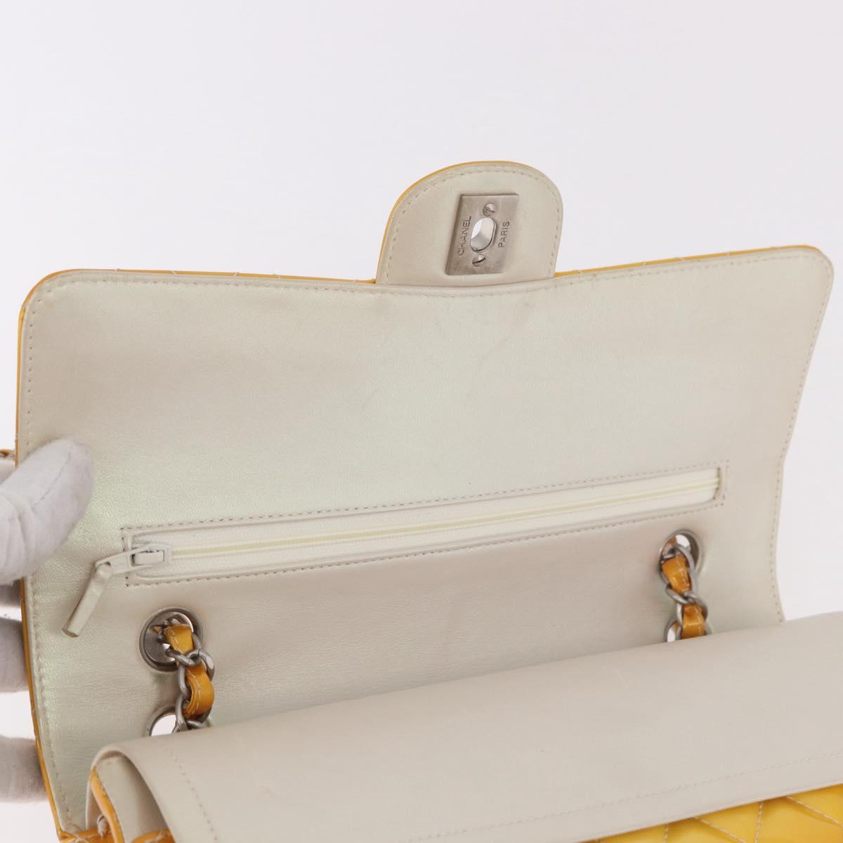 CHANEL Chain Matelasse 25 Bag Patent leather Yellow Silver CC Auth 189089