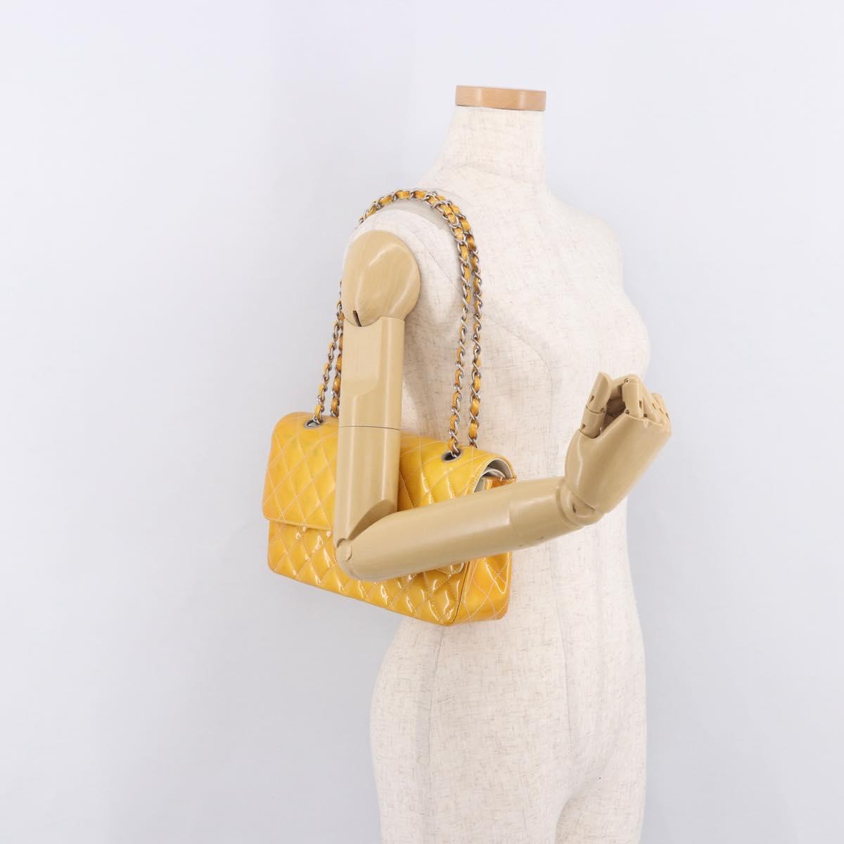 CHANEL Chain Matelasse 25 Bag Patent leather Yellow Silver CC Auth 189089
