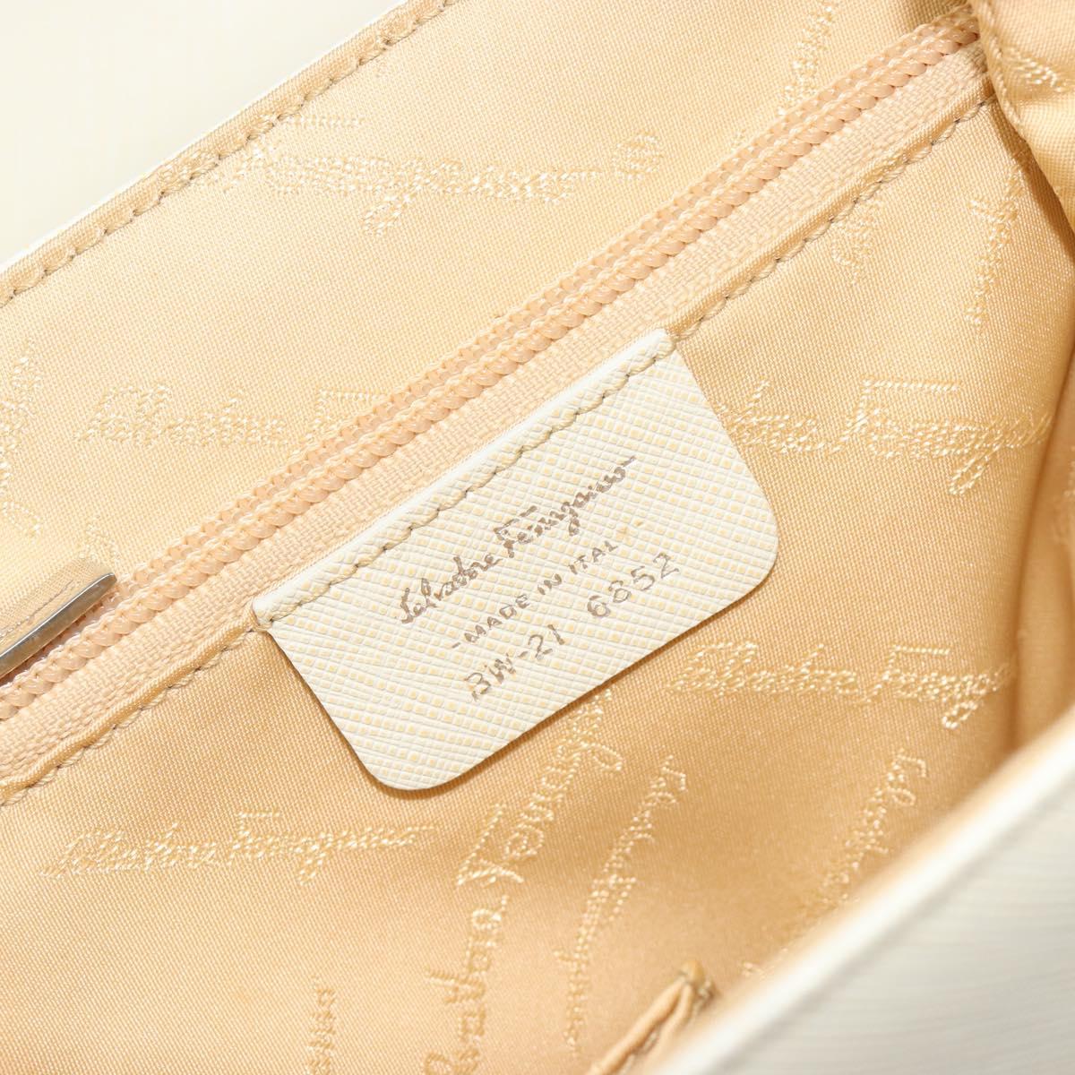 Salvatore Ferragamo Gancini Shoulder Bag Leather 2way White Silver Auth 189177A
