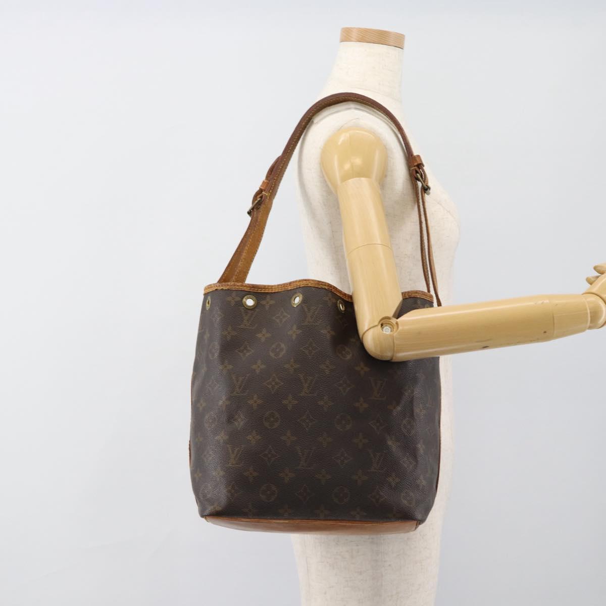 LOUIS VUITTON Monogram Petit Noe Shoulder Bag M42226 LV Auth 189218