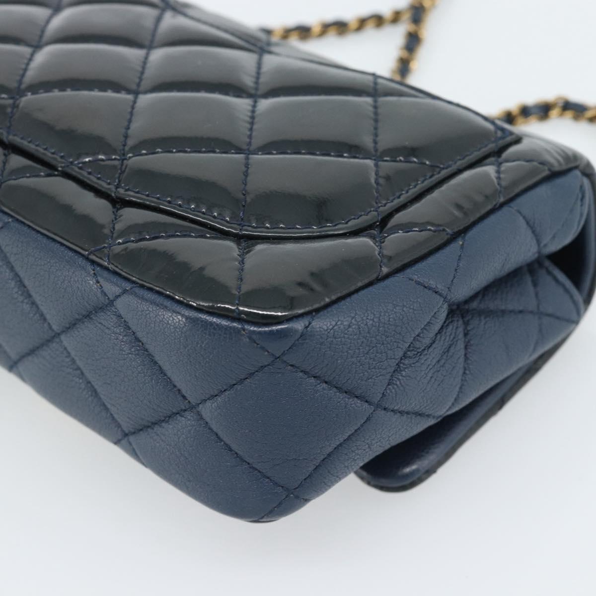 CHANEL Matelasse 21 Chain Bag Patent leather Navy Black CC Auth 189233SAM