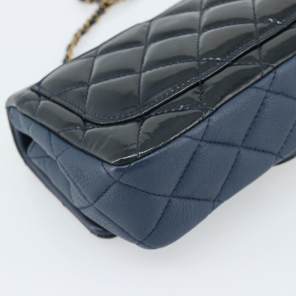 CHANEL Matelasse 21 Chain Bag Patent leather Navy Black CC Auth 189233SAM
