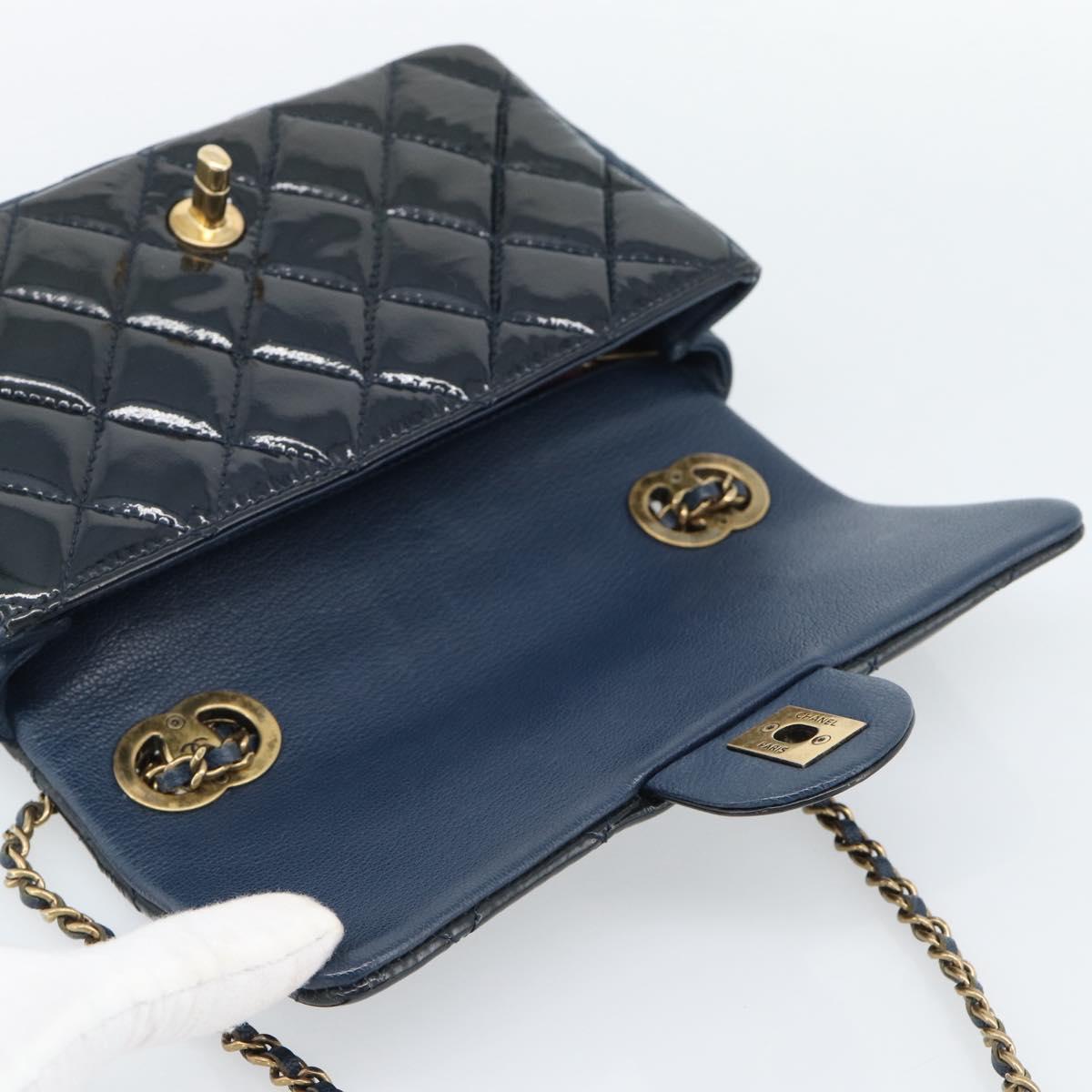 CHANEL Matelasse 21 Chain Bag Patent leather Navy Black CC Auth 189233SAM