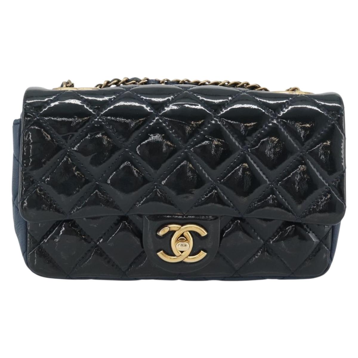 CHANEL Matelasse 21 Chain Bag Patent leather Navy Black CC Auth 189233SAM