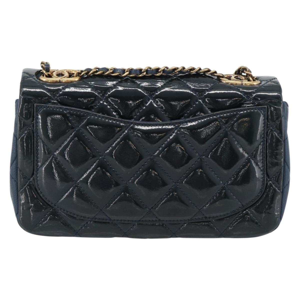 CHANEL Matelasse 21 Chain Bag Patent leather Navy Black CC Auth 189233SAM