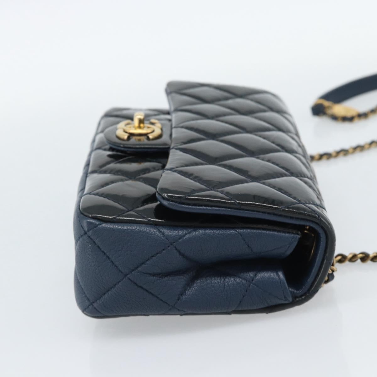 CHANEL Matelasse 21 Chain Bag Patent leather Navy Black CC Auth 189233SAM
