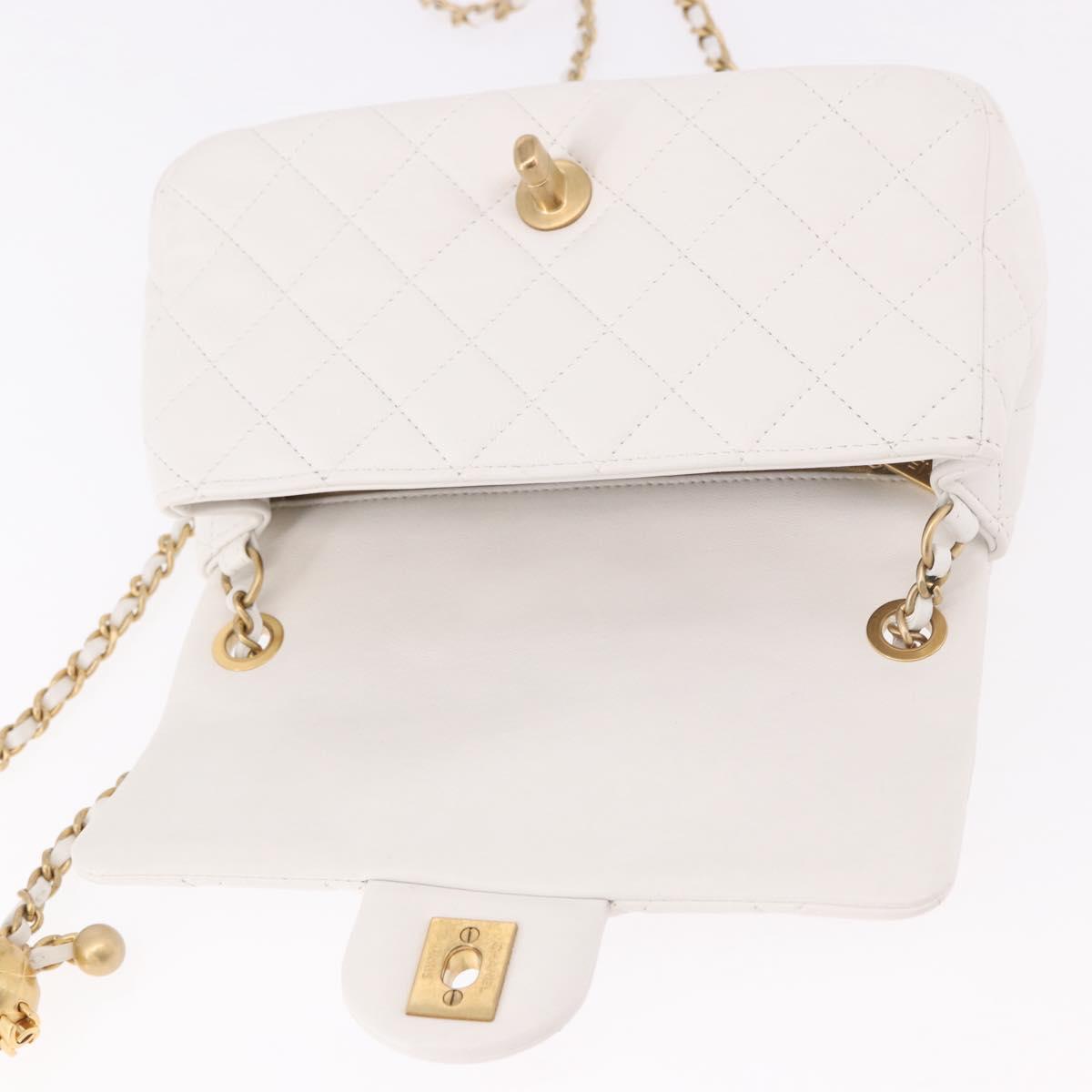 CHANEL Matelasse Chain Shoulder Bag Lamb Skin White Gold CC Auth 189358SAM