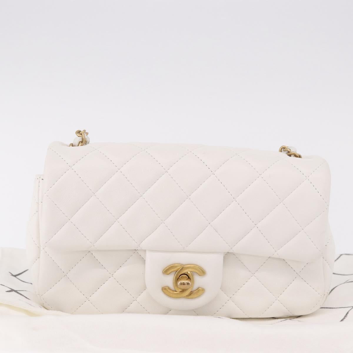 CHANEL Matelasse Chain Shoulder Bag Lamb Skin White Gold CC Auth 189358SAM