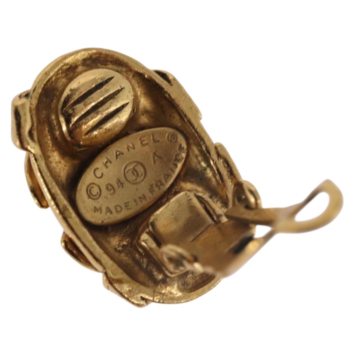 CHANEL COCO Mark Earring Metal Gold Tone CC Auth 189389
