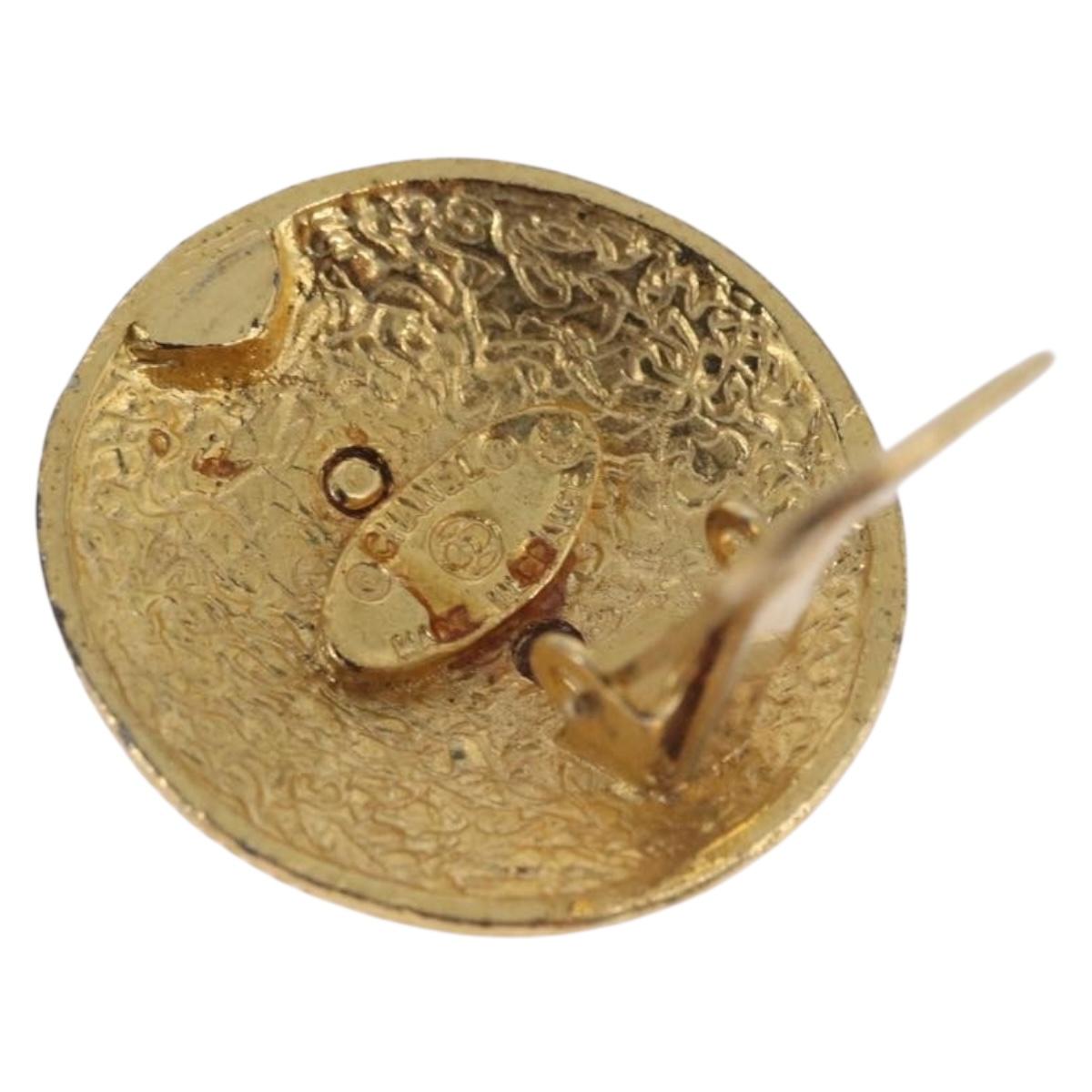 CHANEL Earring Metal Gold Tone CC Auth 189408