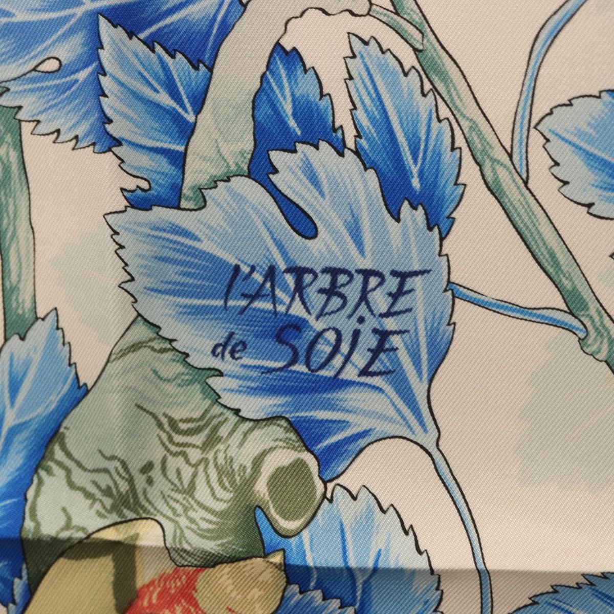 HERMES Carre 90 Scarf ”I`ARBRE de SOiE” Silk Blue Auth 189417M