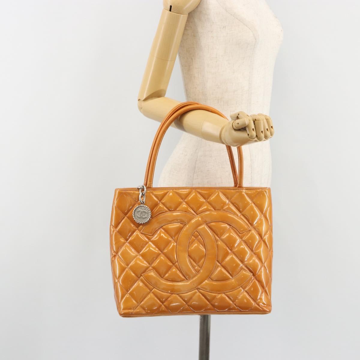 CHANEL Matelasse Standard Tote Bag Patent Leather Orange Silver CC Auth 189502A