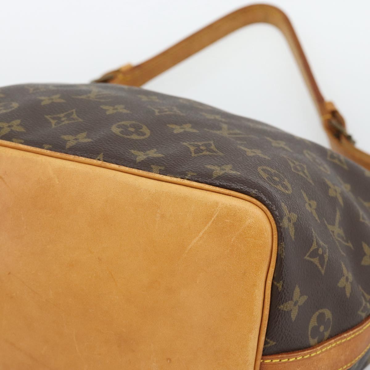 LOUIS VUITTON Monogram Petit Noe Shoulder Bag M42226 LV Auth 189528