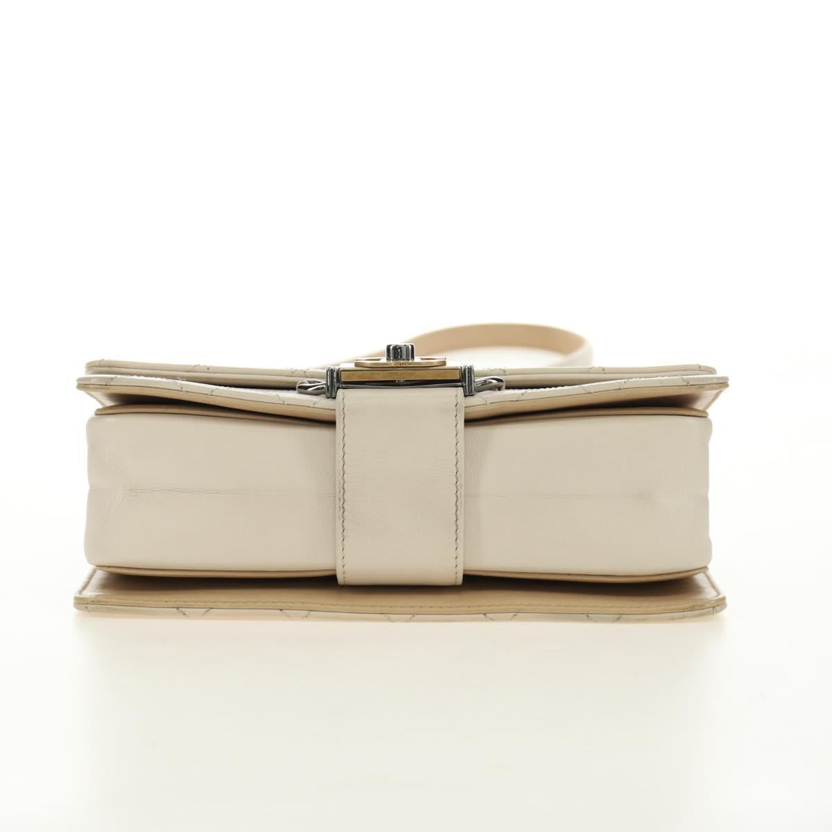 CHANEL Matelasse Shoulder Bag Leather 2way Ivory Gold Silver CC Auth 189588SAV