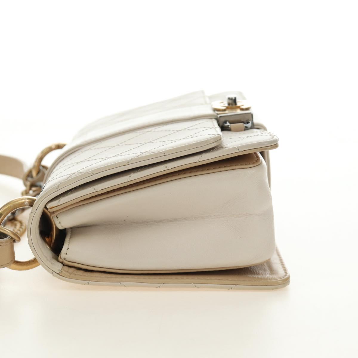 CHANEL Matelasse Shoulder Bag Leather 2way Ivory Gold Silver CC Auth 189588SAV