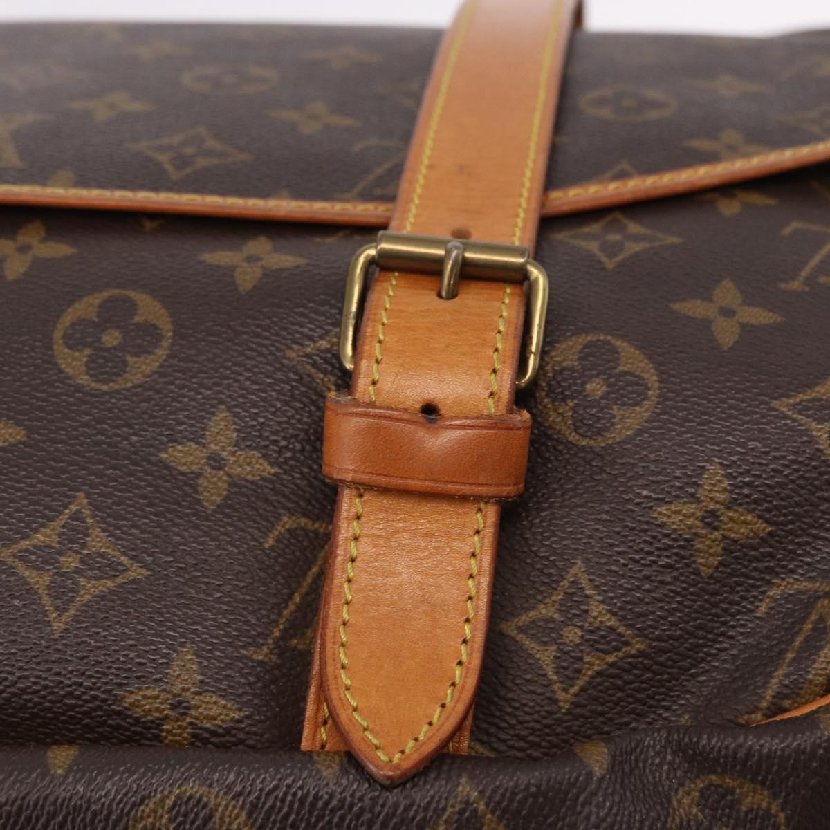 LOUIS VUITTON Monogram Saumur 43 Shoulder Bag M42252 LV Auth 189607