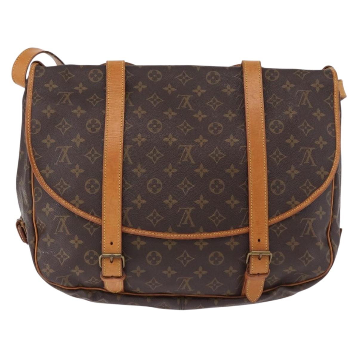 LOUIS VUITTON Monogram Saumur 43 Shoulder Bag M42252 LV Auth 189607