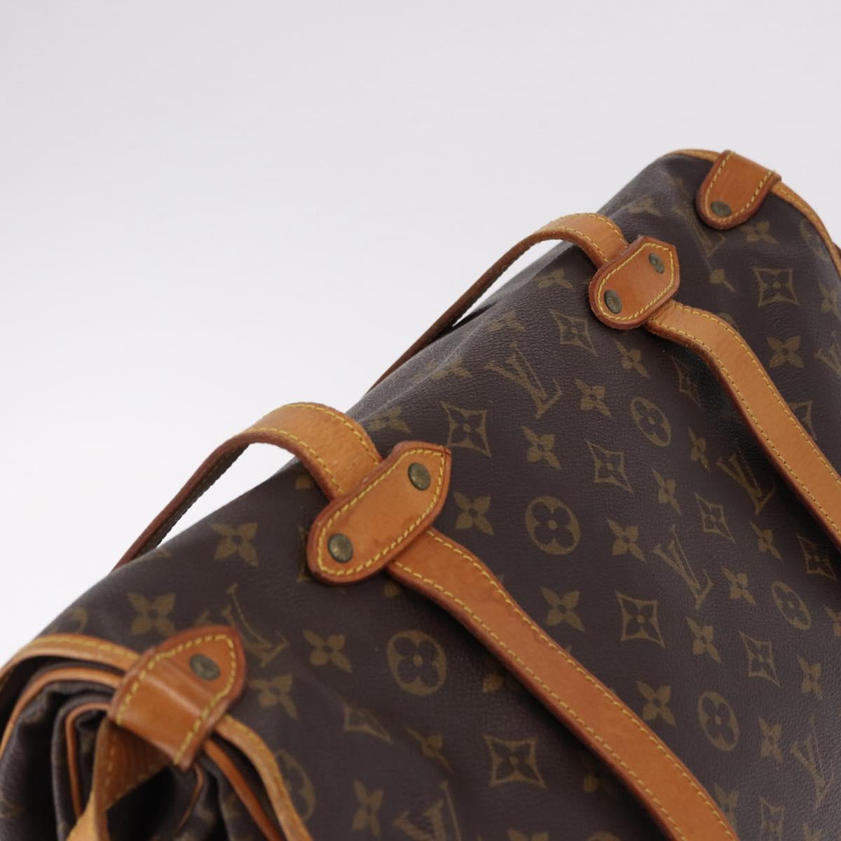 LOUIS VUITTON Monogram Saumur 43 Shoulder Bag M42252 LV Auth 189607