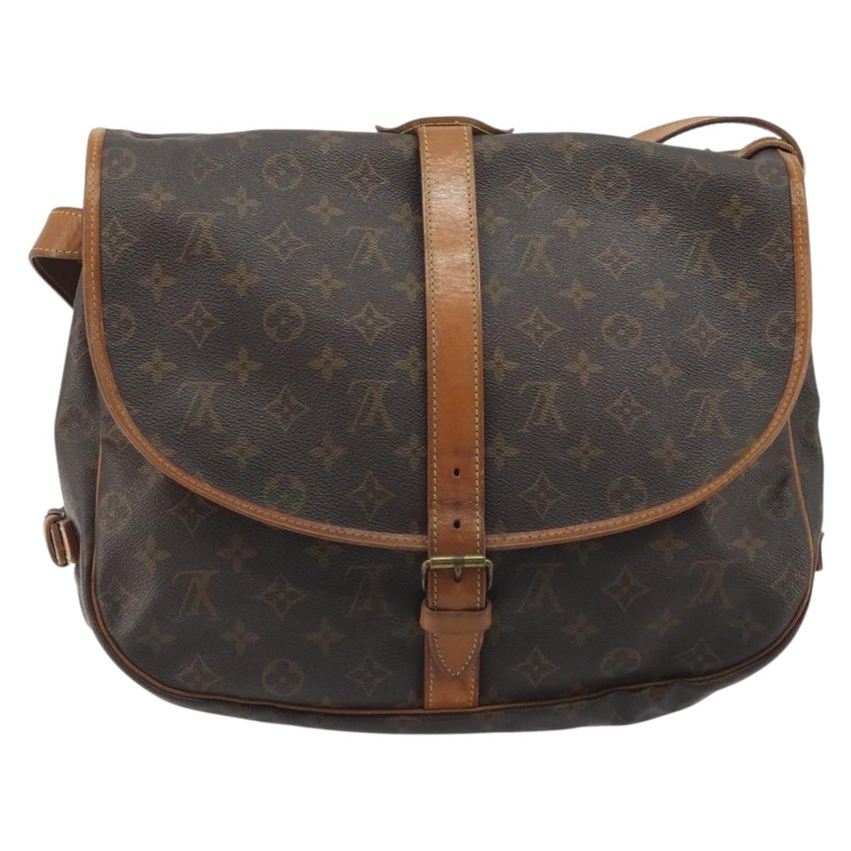 LOUIS VUITTON Monogram Saumur 35 Shoulder Bag M42254 LV Auth 189628