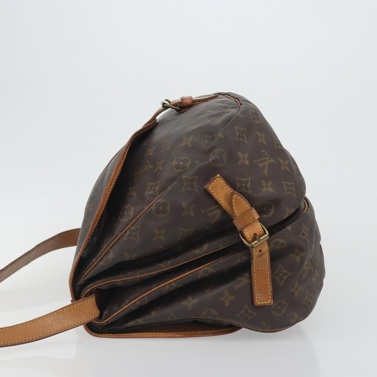 LOUIS VUITTON Monogram Saumur 35 Shoulder Bag M42254 LV Auth 189628