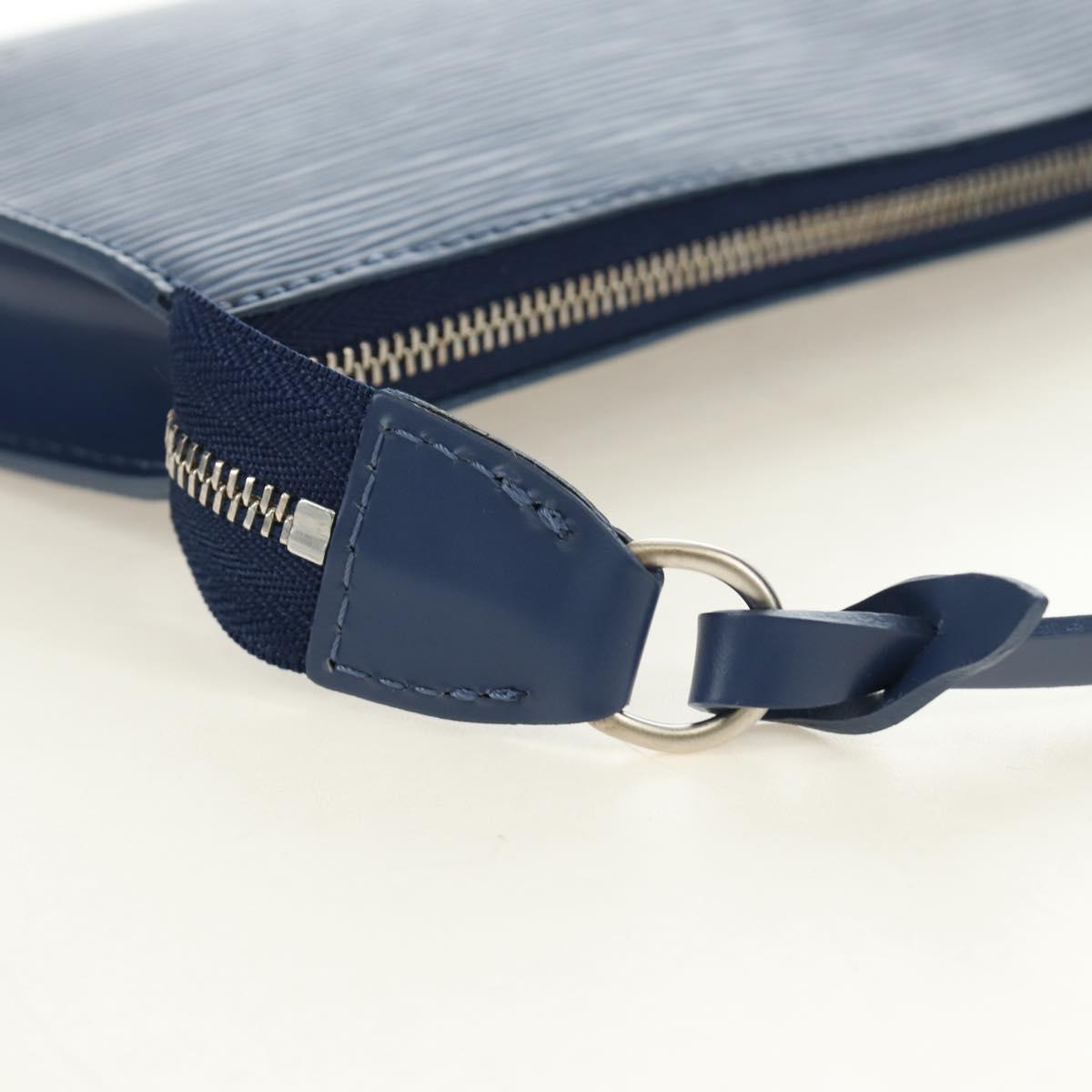 LOUIS VUITTON Epi Pochette Accessoires Pouch Blue M52945 LV Auth 189654V