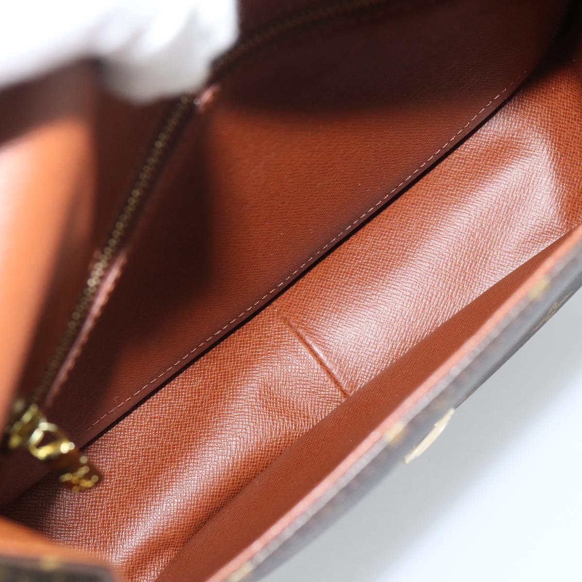LOUIS VUITTON Monogram Saint Cloud GM Shoulder Bag M51242 LV Auth 189664V