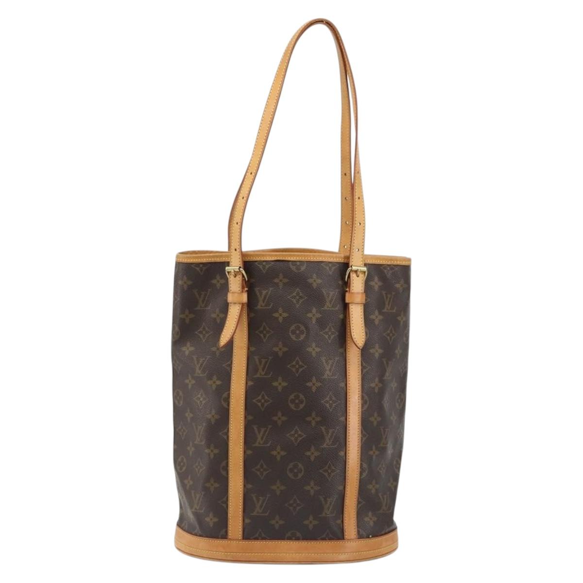 LOUIS VUITTON Monogram Bucket GM Shoulder Bag M42236 LV Auth 189676