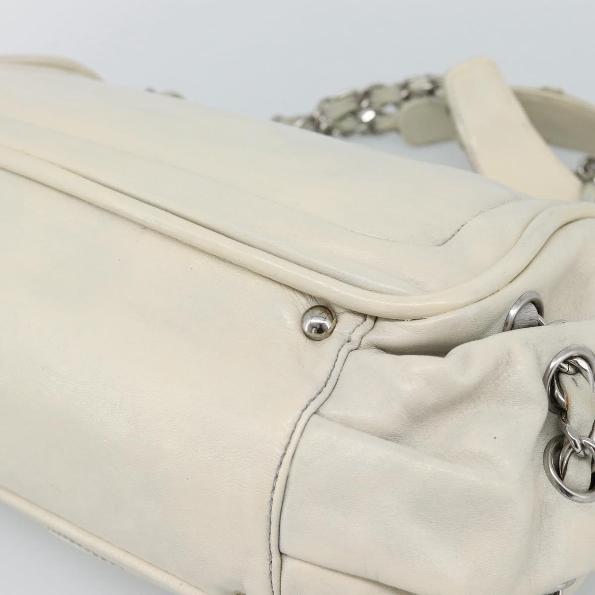 CHANEL Chain Shoulder Bag Leather White Silver CC Auth 189691