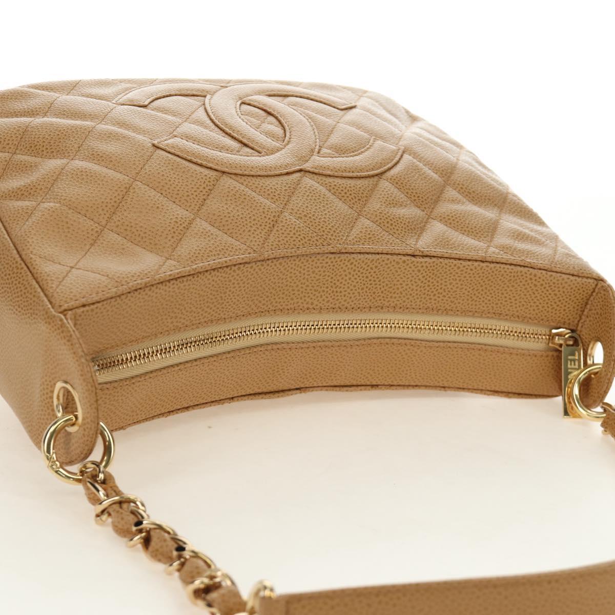 CHANEL Matelasse Chain Shoulder Bag Caviar Skin Beige Gold CC Auth 189729SV