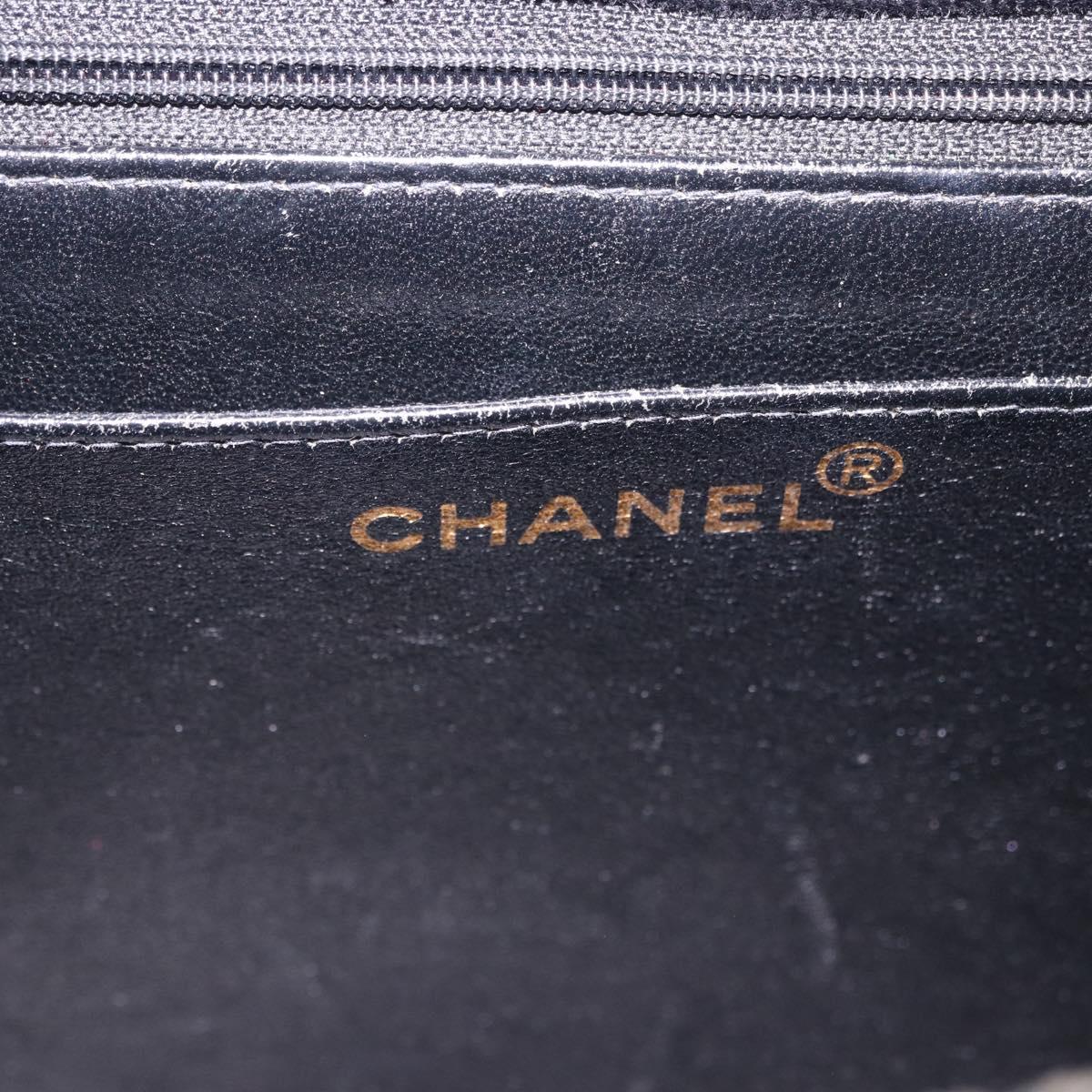 CHANEL Matelasse Chain Shoulder Bag Velor Black CC Auth 189792A