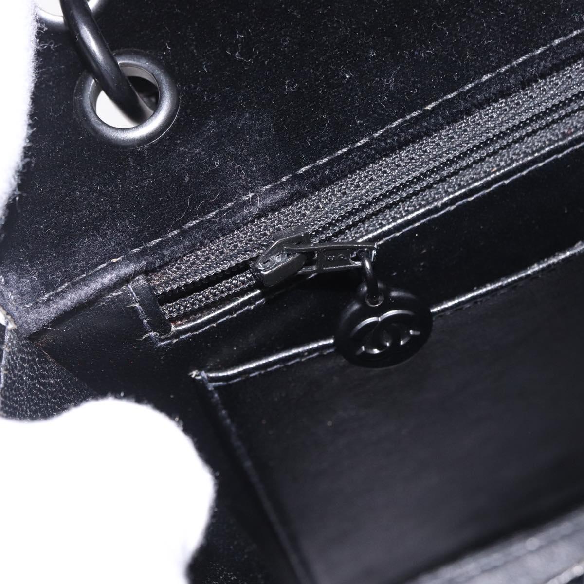 CHANEL Matelasse Chain Shoulder Bag Velor Black CC Auth 189792A