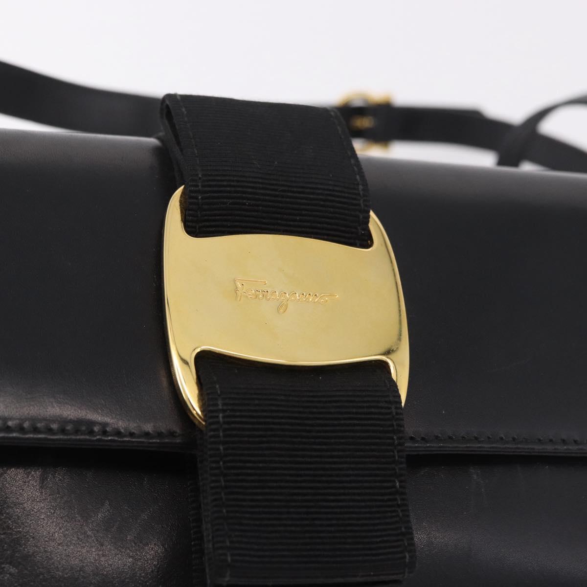 Salvatore Ferragamo Vala Shoulder Bag Leather Black Gold Auth 189974A