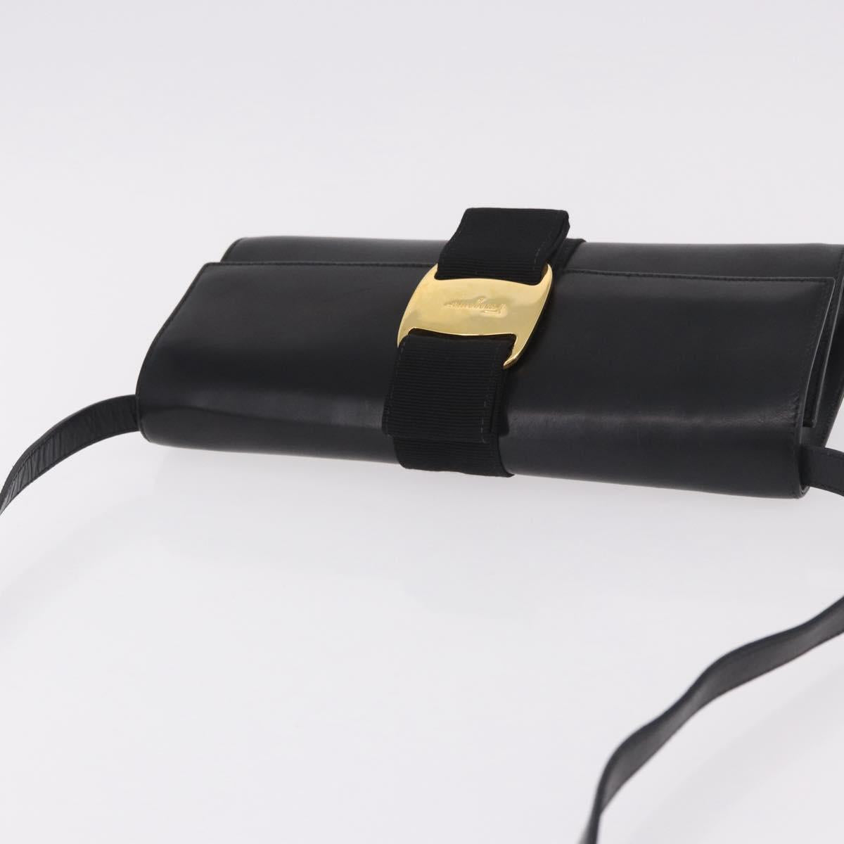 Salvatore Ferragamo Vala Shoulder Bag Leather Black Gold Auth 189974A