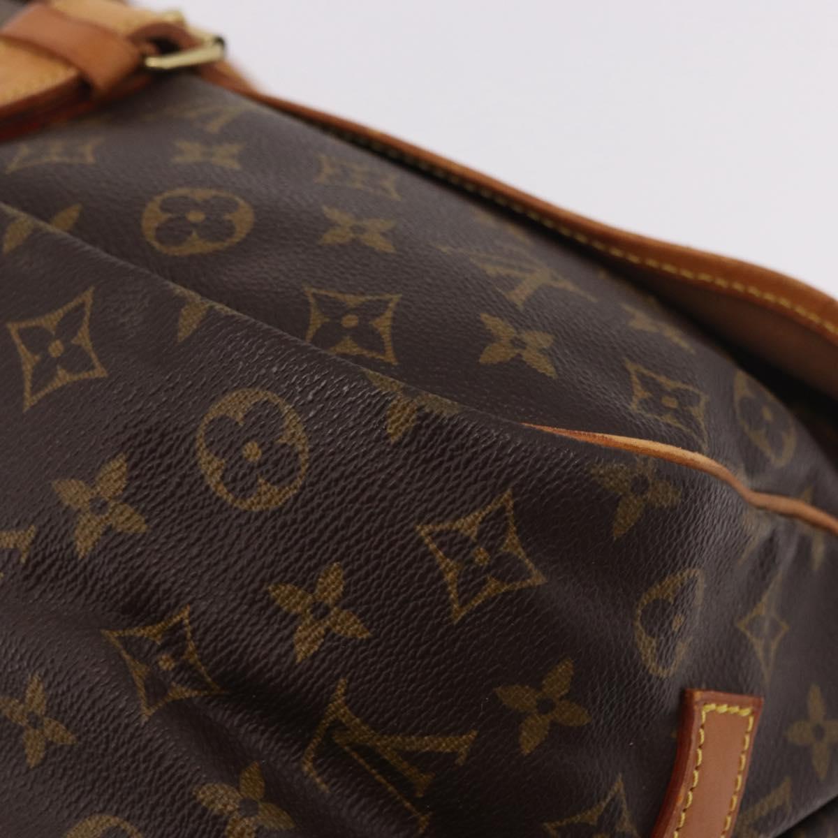 LOUIS VUITTON Monogram Saumur 35 Shoulder Bag M42254 LV Auth 190105A