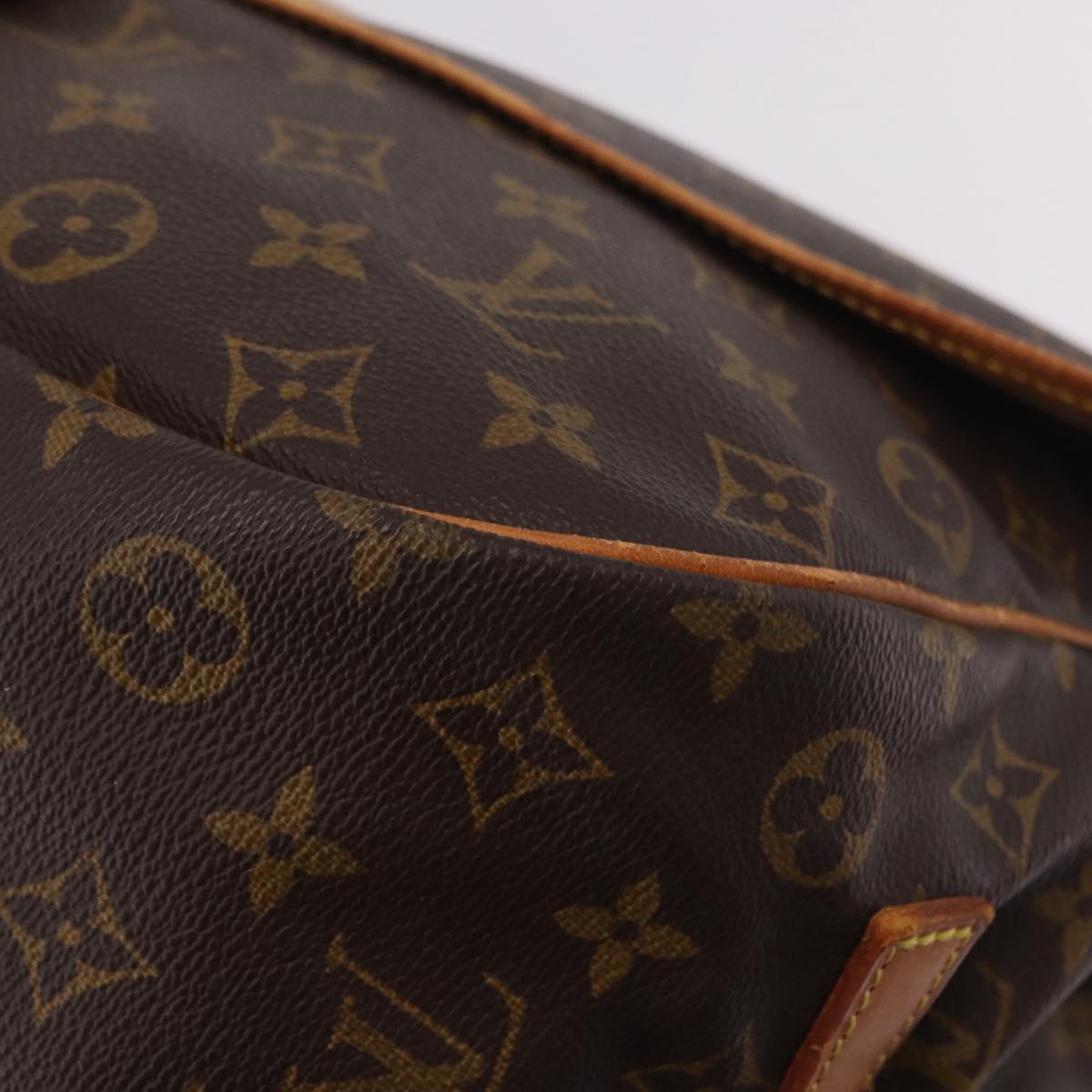 LOUIS VUITTON Monogram Saumur 35 Shoulder Bag M42254 LV Auth 190105A