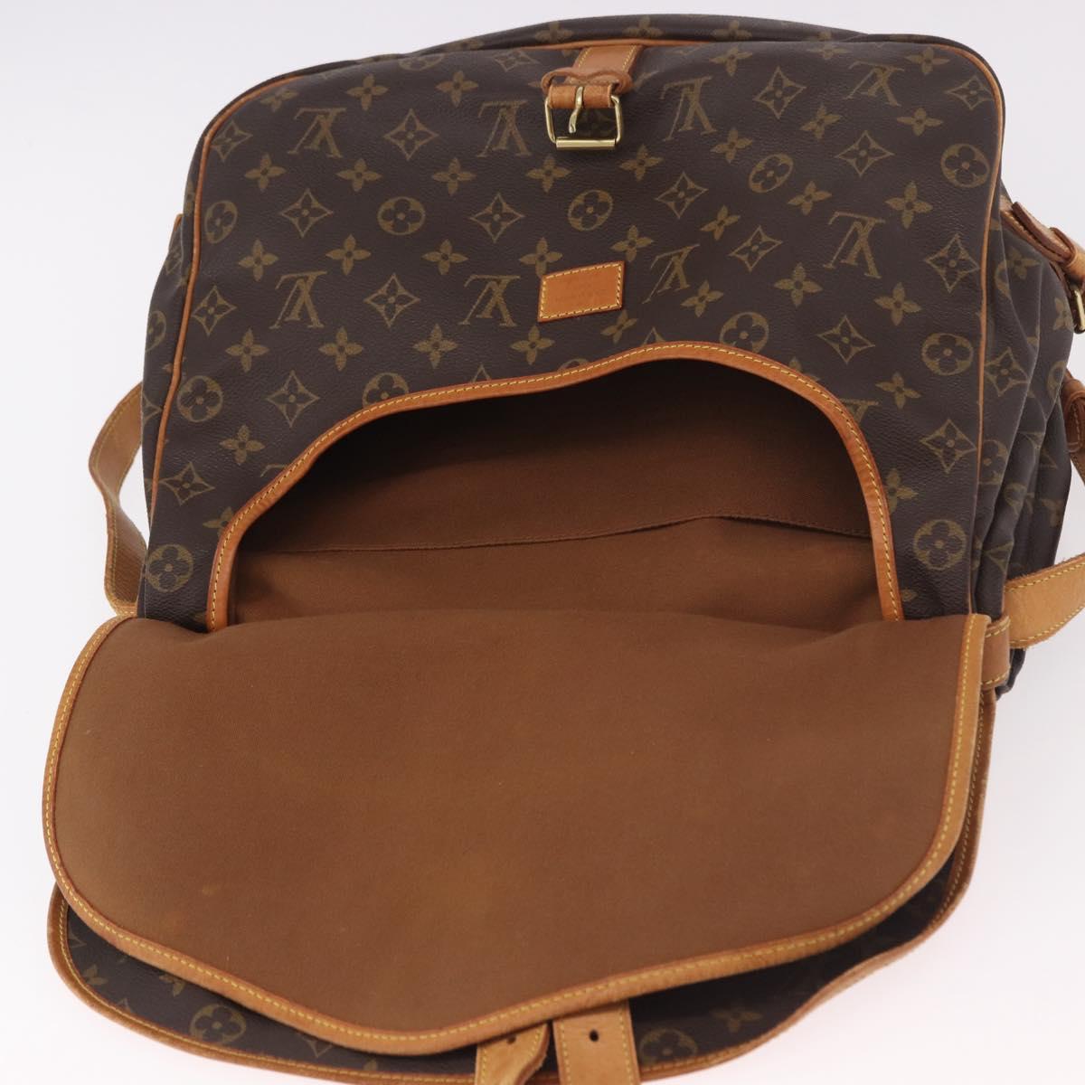LOUIS VUITTON Monogram Saumur 35 Shoulder Bag M42254 LV Auth 190105A