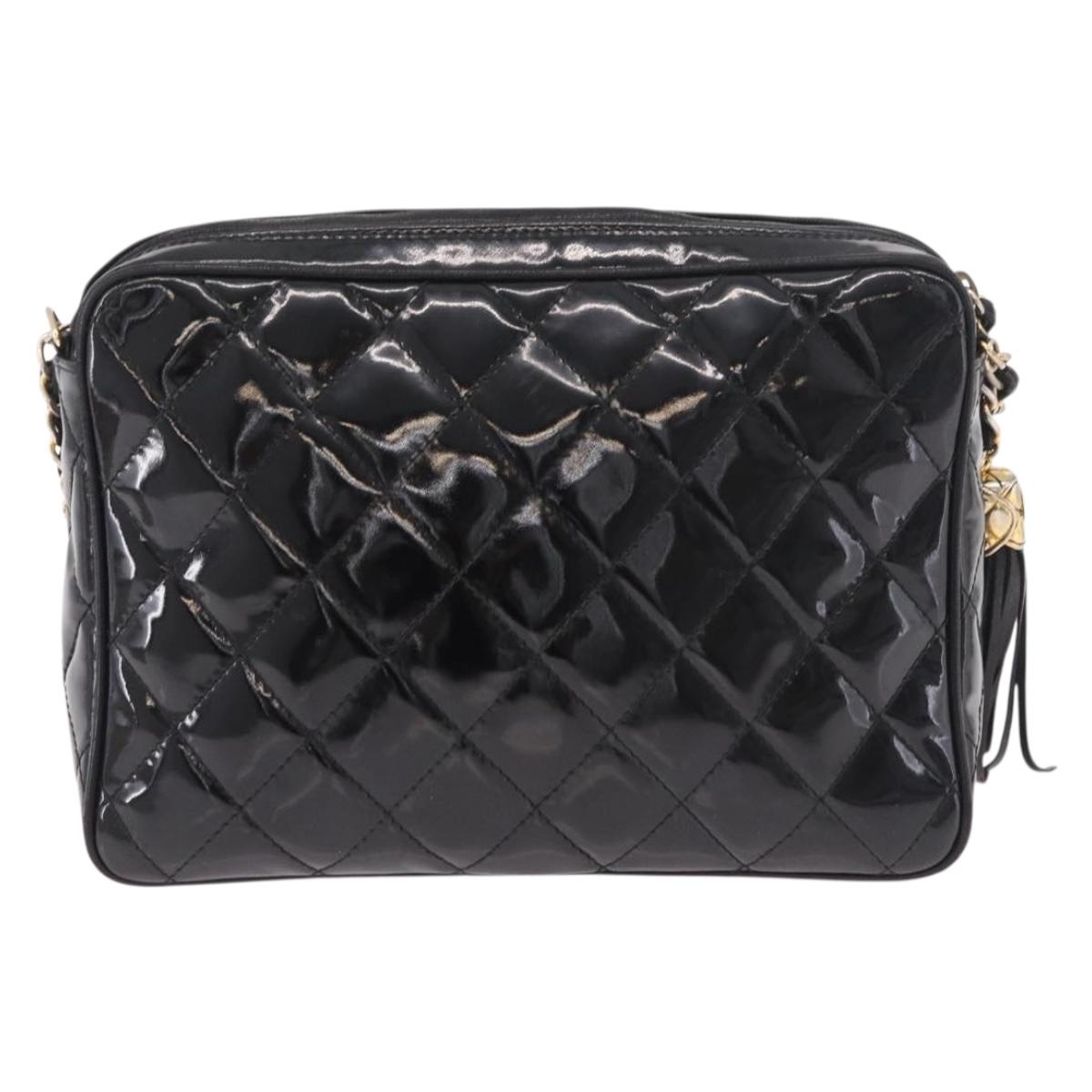 CHANEL Matelasse Chain Shoulder Bag Patent leather Black Gold CC Auth 190111A
