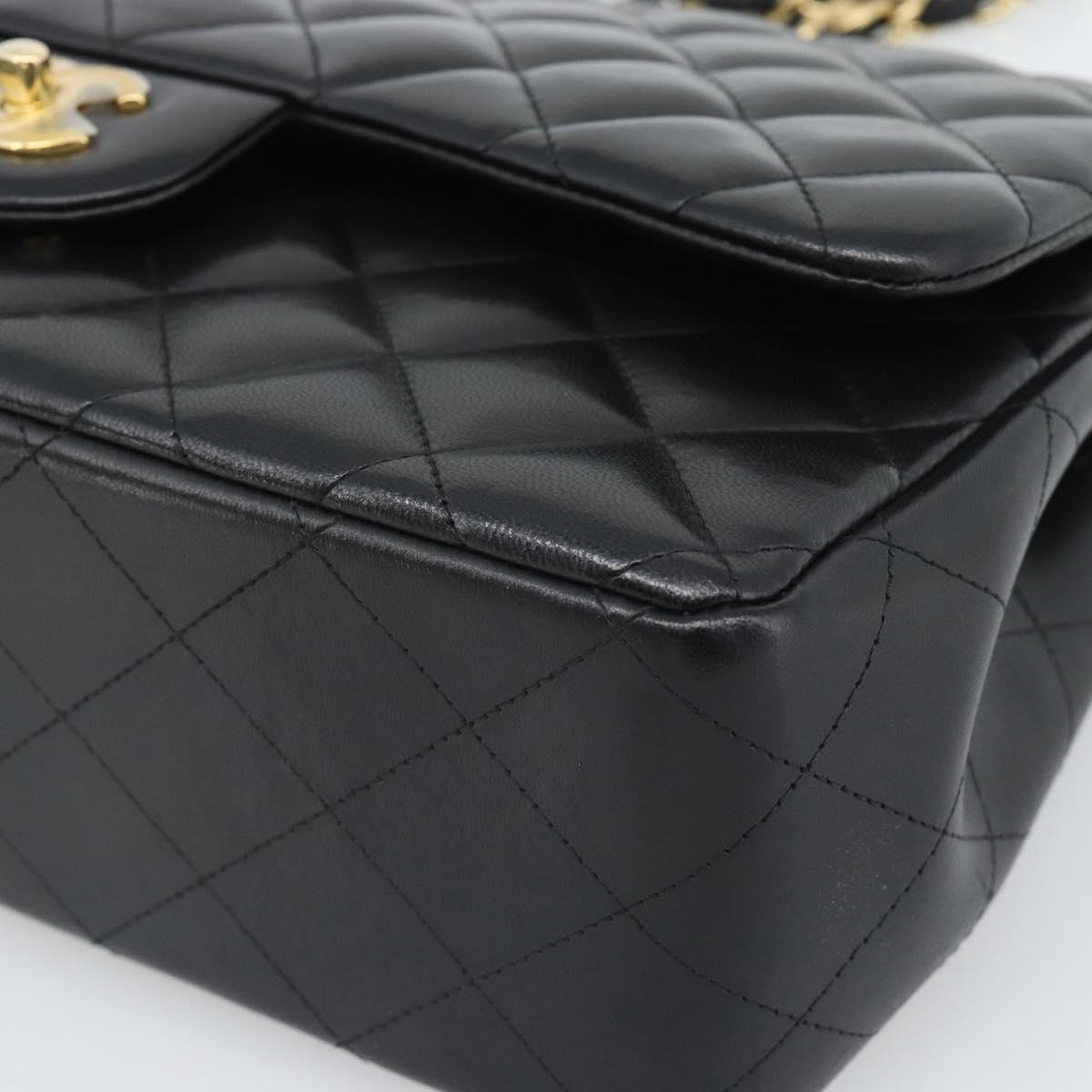 CHANEL Matelasse 30 Chain Shoulder Bag Lamb Skin Gold Black CC Auth 190118SAM