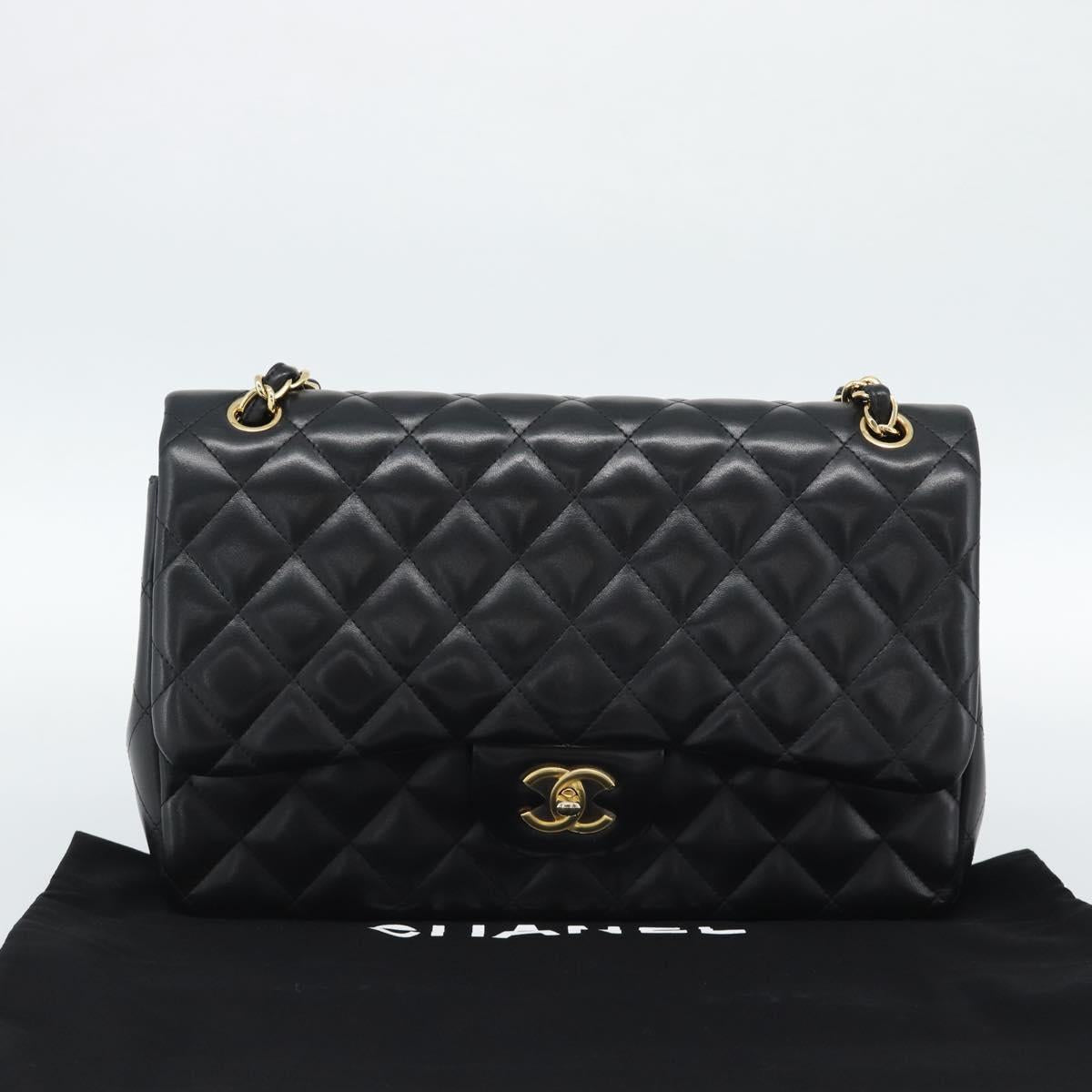 CHANEL Matelasse 30 Chain Shoulder Bag Lamb Skin Gold Black CC Auth 190118SAM