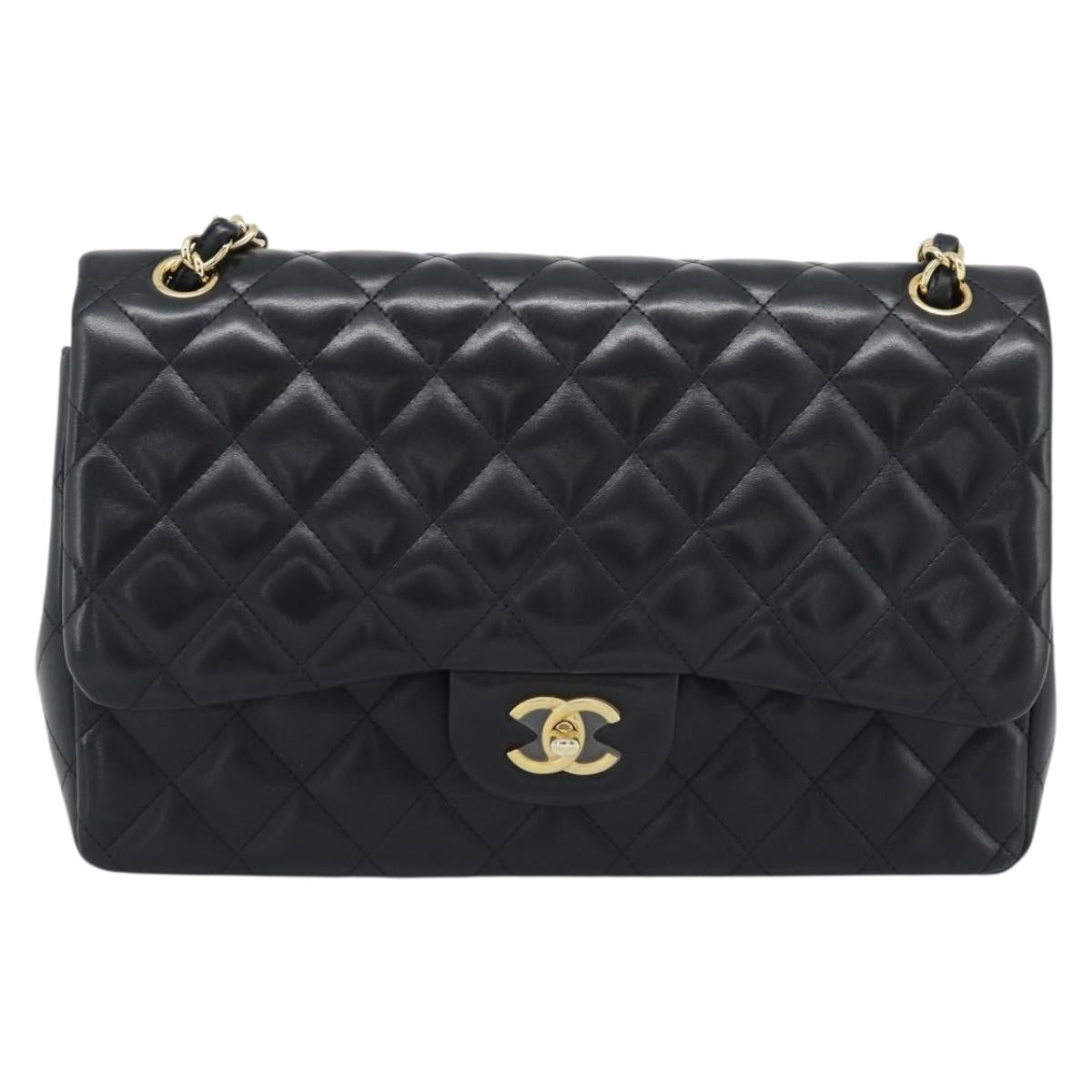 CHANEL Matelasse 30 Chain Shoulder Bag Lamb Skin Gold Black CC Auth 190118SAM