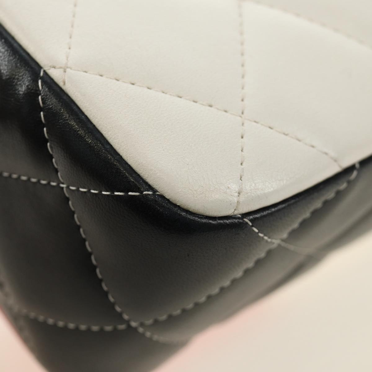 CHANEL Chain Big Matelasse 30 Bag Lamb Skin White Black Silver CC Auth 190244SAM