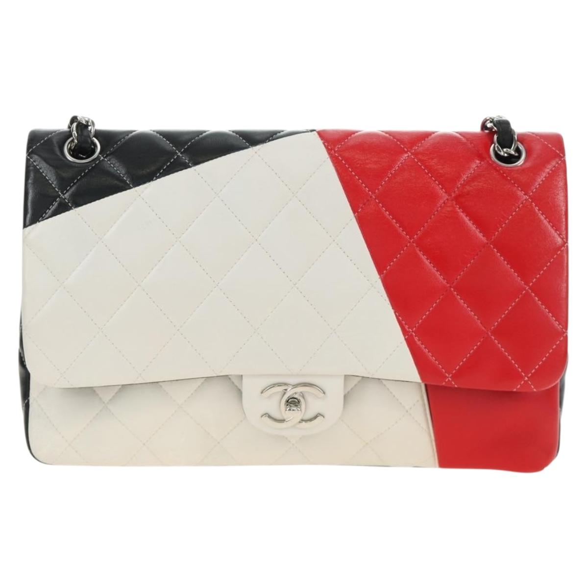 CHANEL Chain Big Matelasse 30 Bag Lamb Skin White Black Silver CC Auth 190244SAM