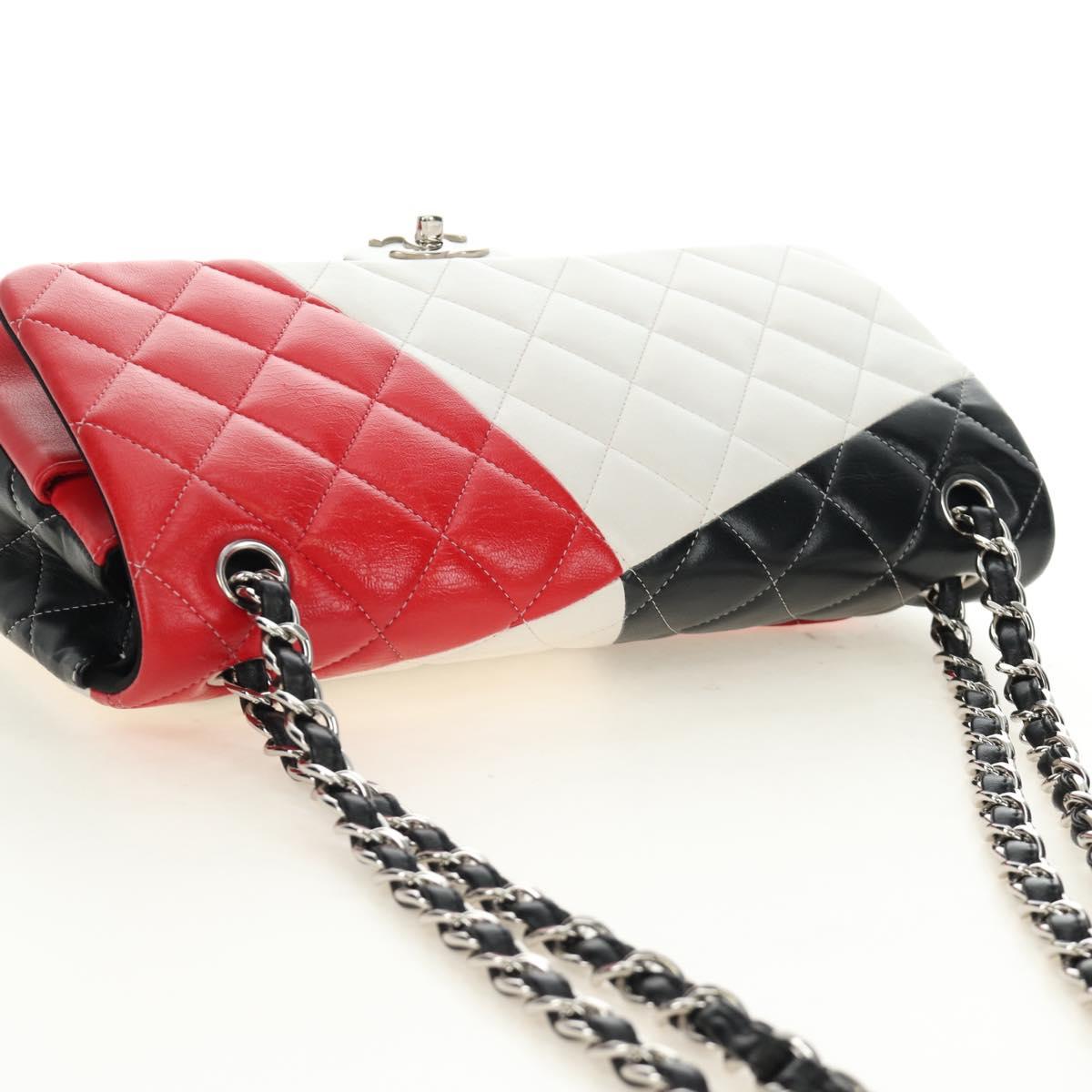 CHANEL Chain Big Matelasse 30 Bag Lamb Skin White Black Silver CC Auth 190244SAM