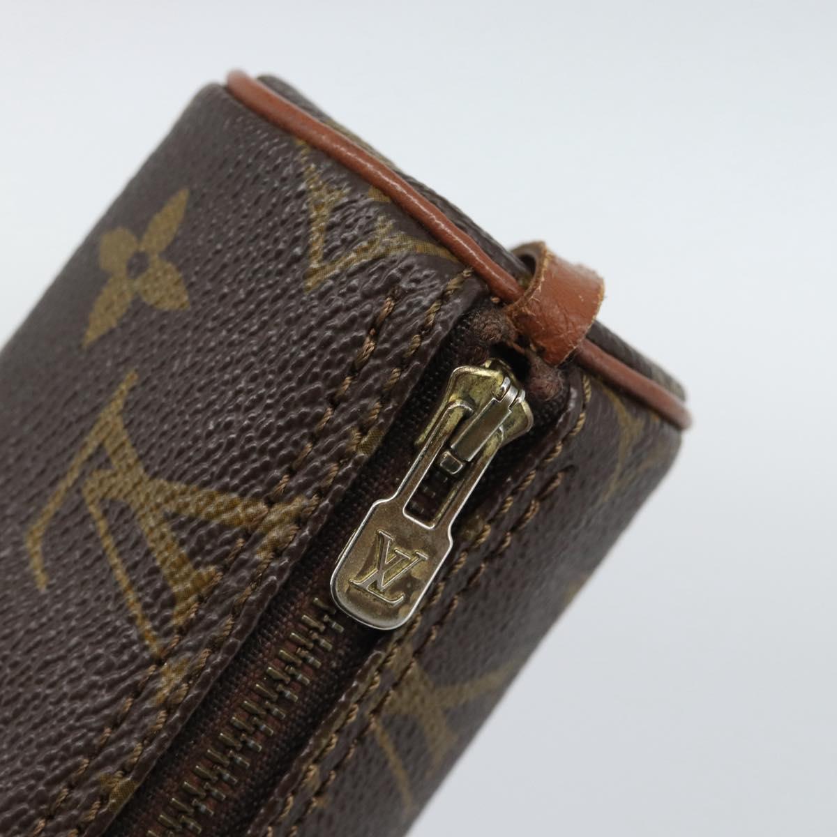 LOUIS VUITTON Monogram Papillon Pouch LV Auth 190286