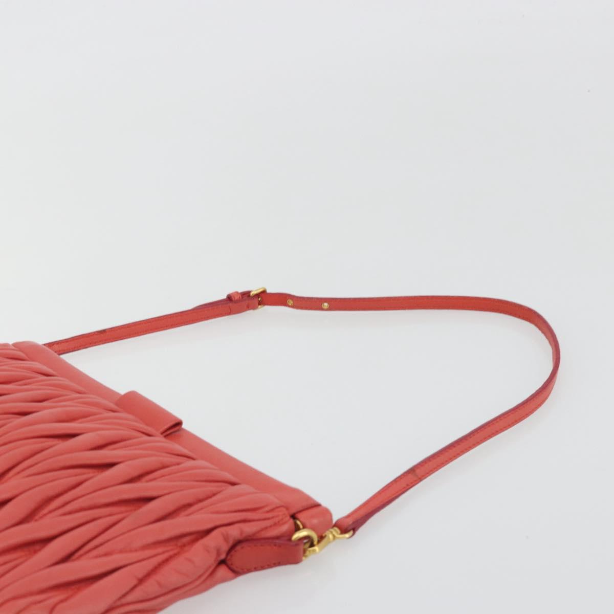 Miu Miu Matelasse Shoulder Bag Leather Red Gold Auth 190348A