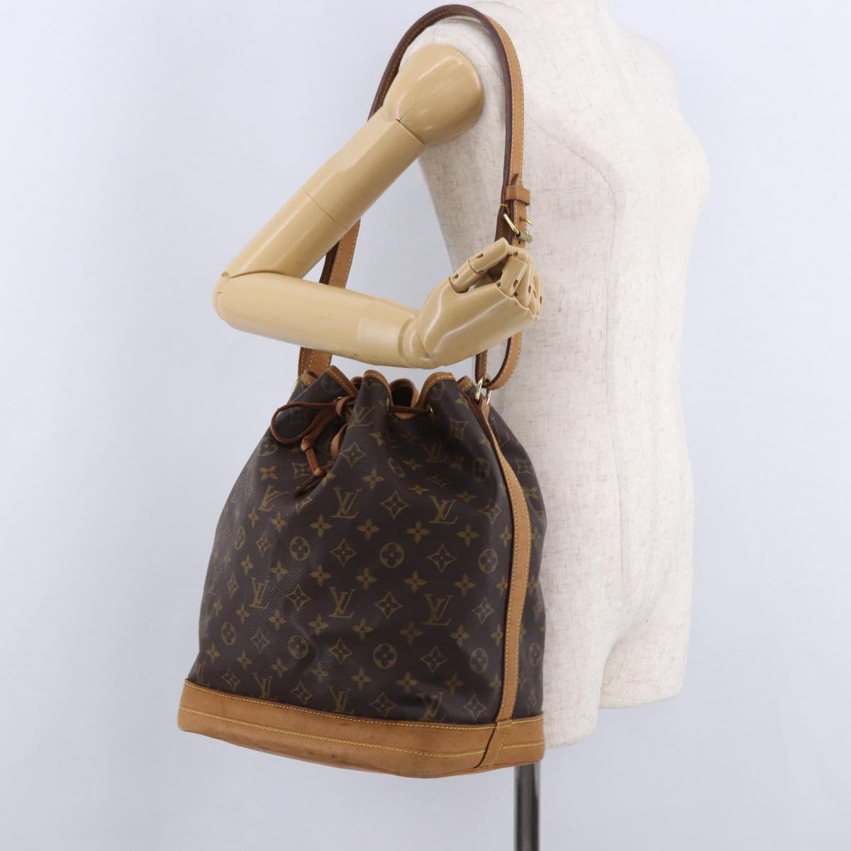 LOUIS VUITTON Monogram Noe Shoulder Bag M42224 LV Auth 190352A